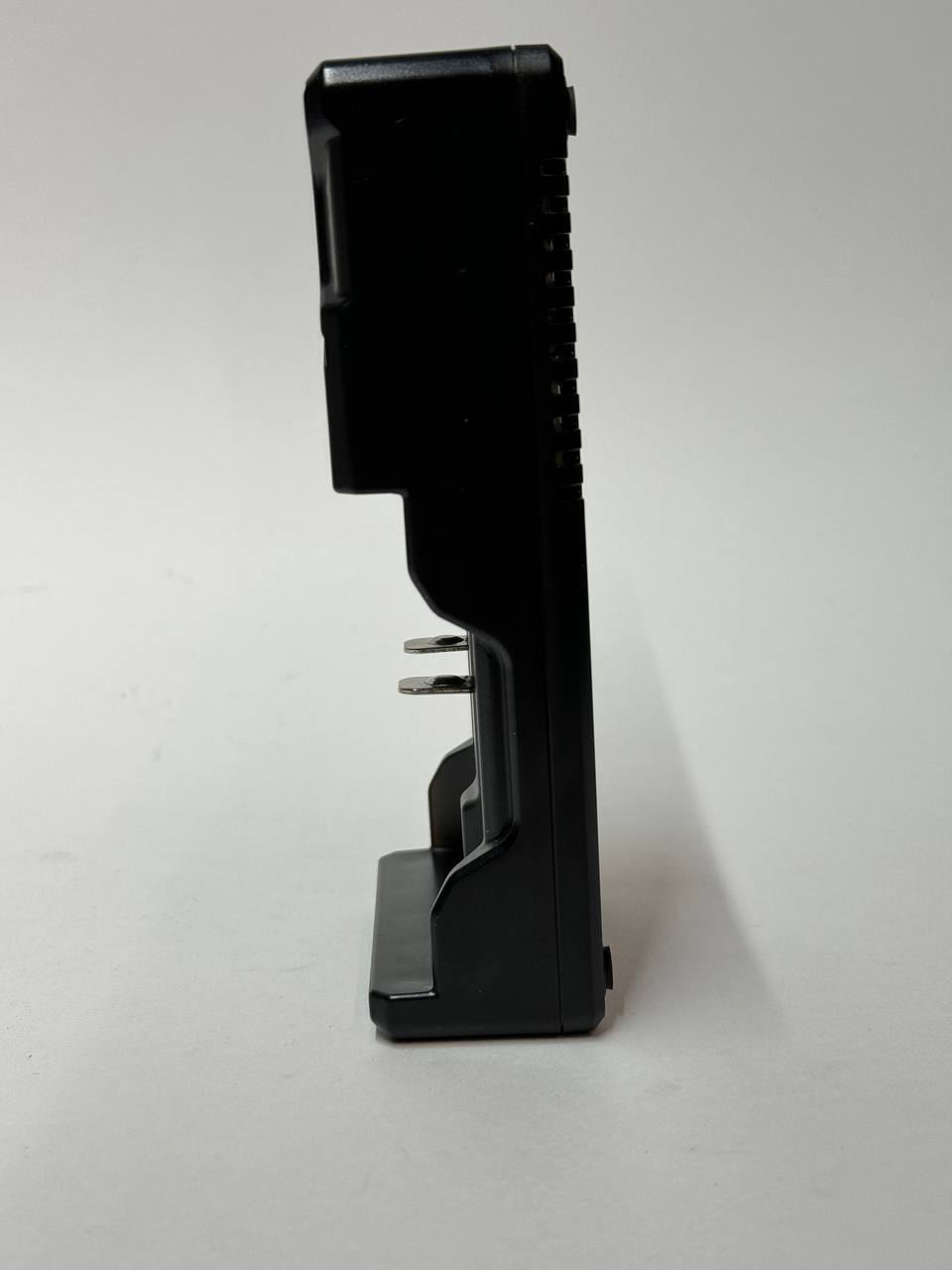 Зарядное устройство Armytek Uni C2 Plug Type C купить